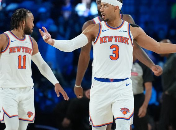 尼克斯终结凯尔特人四连胜，东部卡位战激烈升