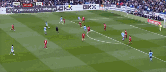 曼城4-0横扫利物浦哈兰德戴帽率队挺进四强