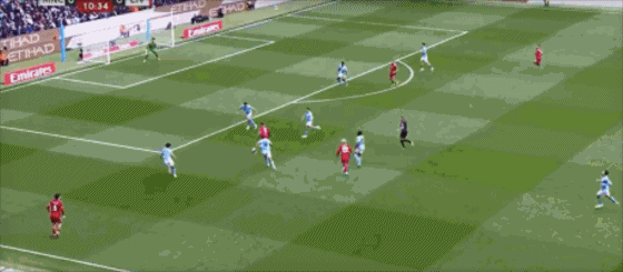 曼城4-0横扫利物浦哈兰德戴帽率队挺进四强