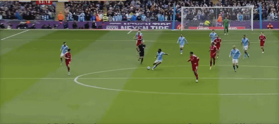 曼城4-0横扫利物浦哈兰德戴帽率队挺进四强