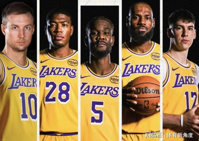 詹姆斯狂砍30+15助攻 肯纳德三双难救湖人客场惨